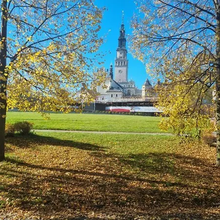 Rajca Room's - Przy Jasnej Górze Casa de hóspedes Częstochowa